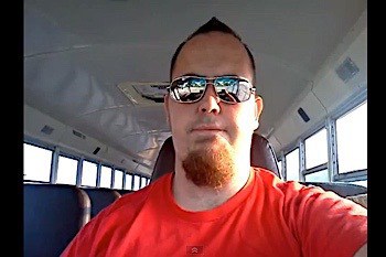 rapping-bus-driver