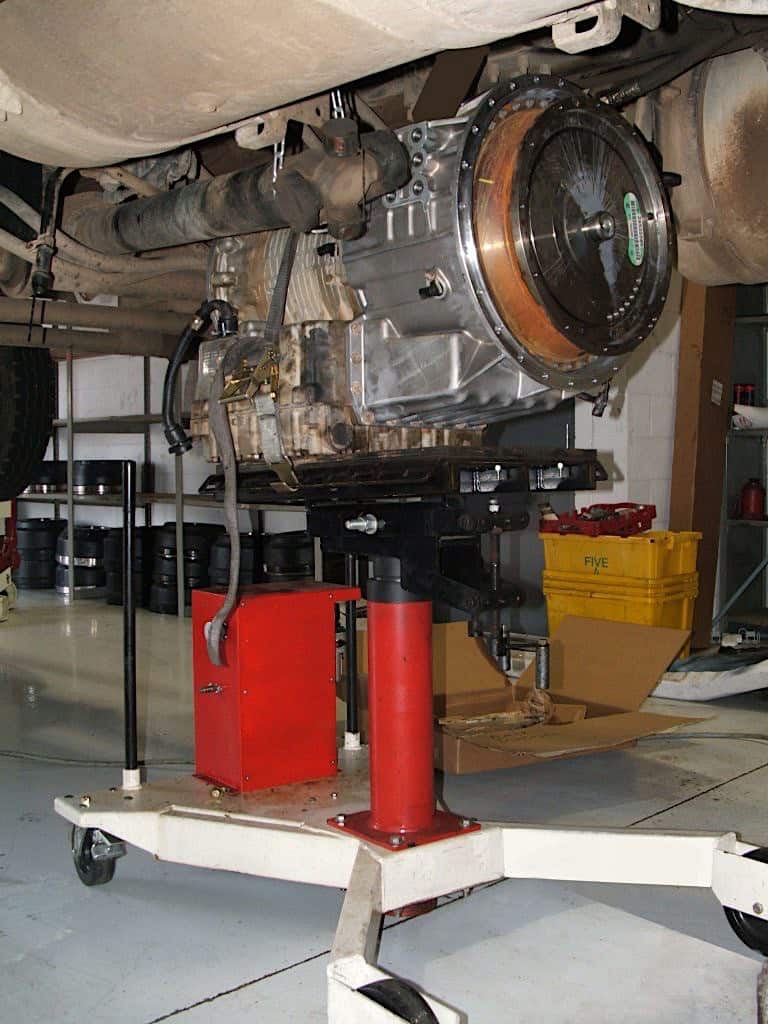 New Advances in Transmission Jacks Lift Productivity for Medium and