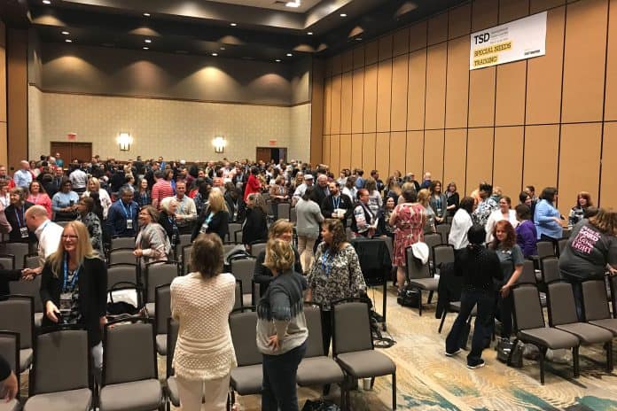 Attendees meet and greet each other during the TSD Conference orientation session on Saturday, March 16, 2019.