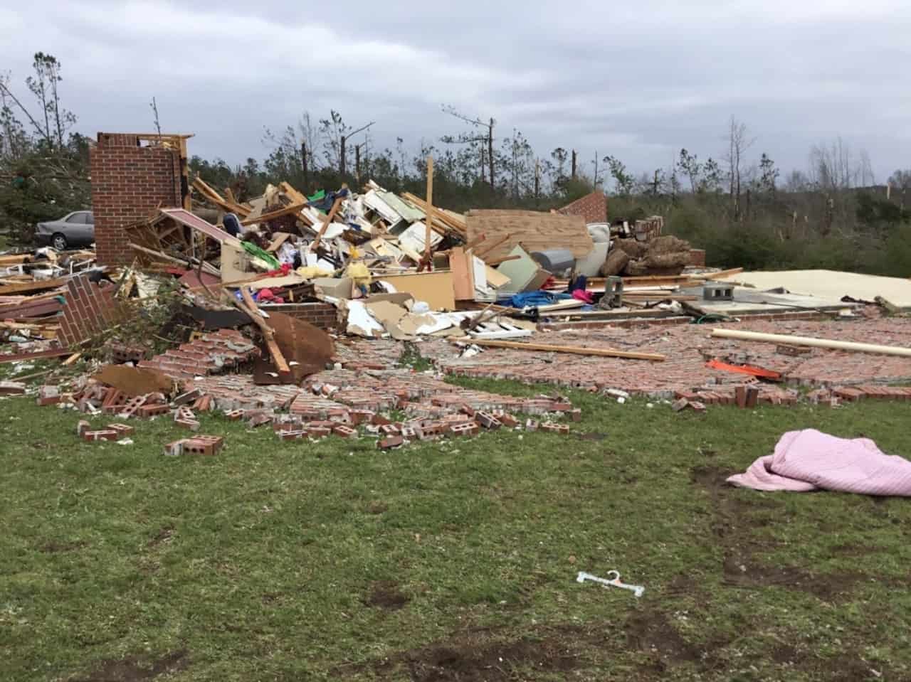 Alabama School District Donates Supplies for Tornado Victims - School  Transportation News