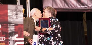 Bud Fears presents the 2019 Peter Grandolfo Award to Diana Hollander at the STN EXPO Reno on July 28, 2019.