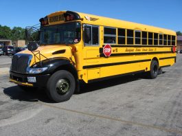 Minnesota School District Retargets School Bus Driver Advertisements