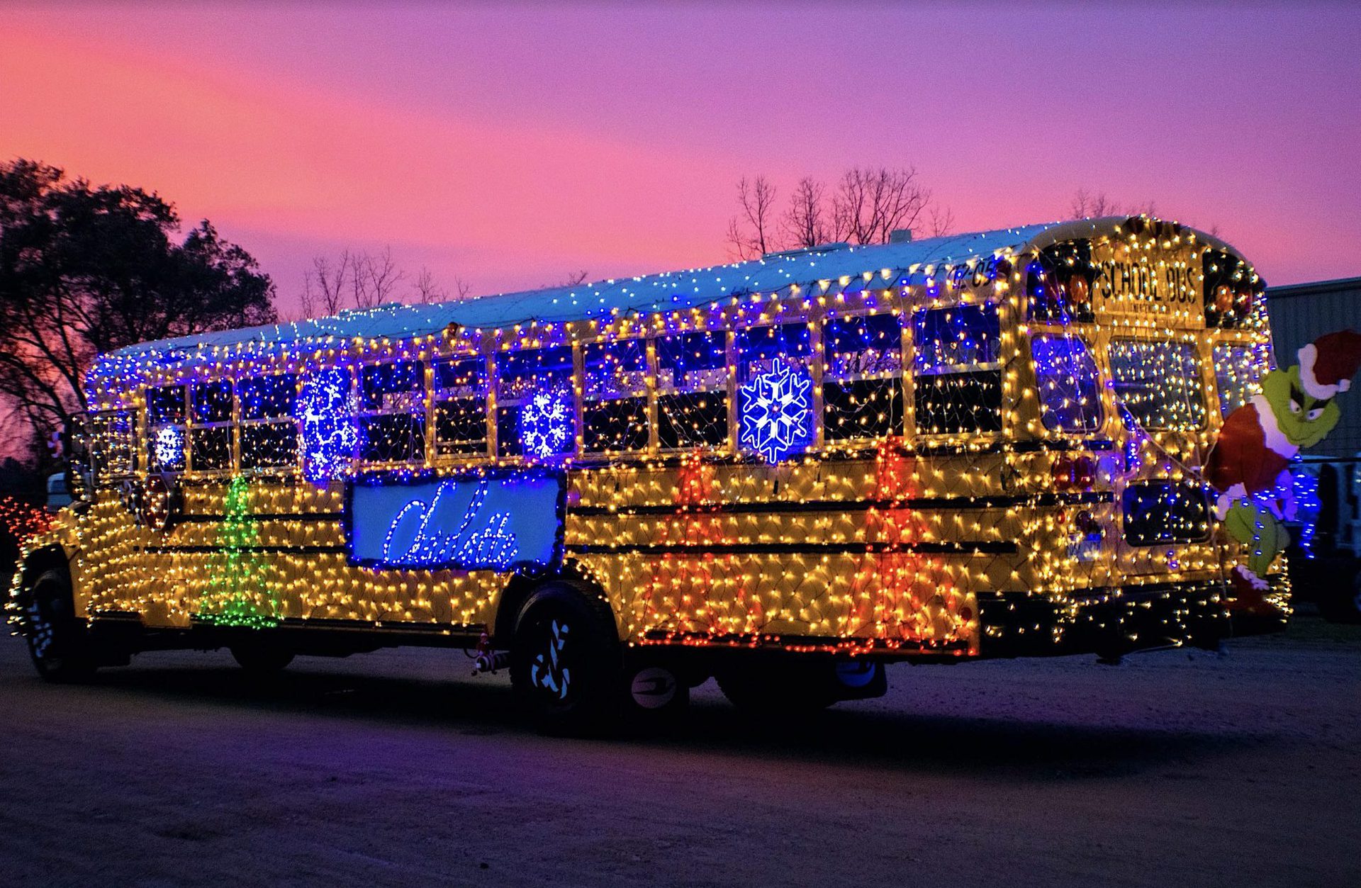 STN Readers Submit Fun School Bus Decoration Photos School