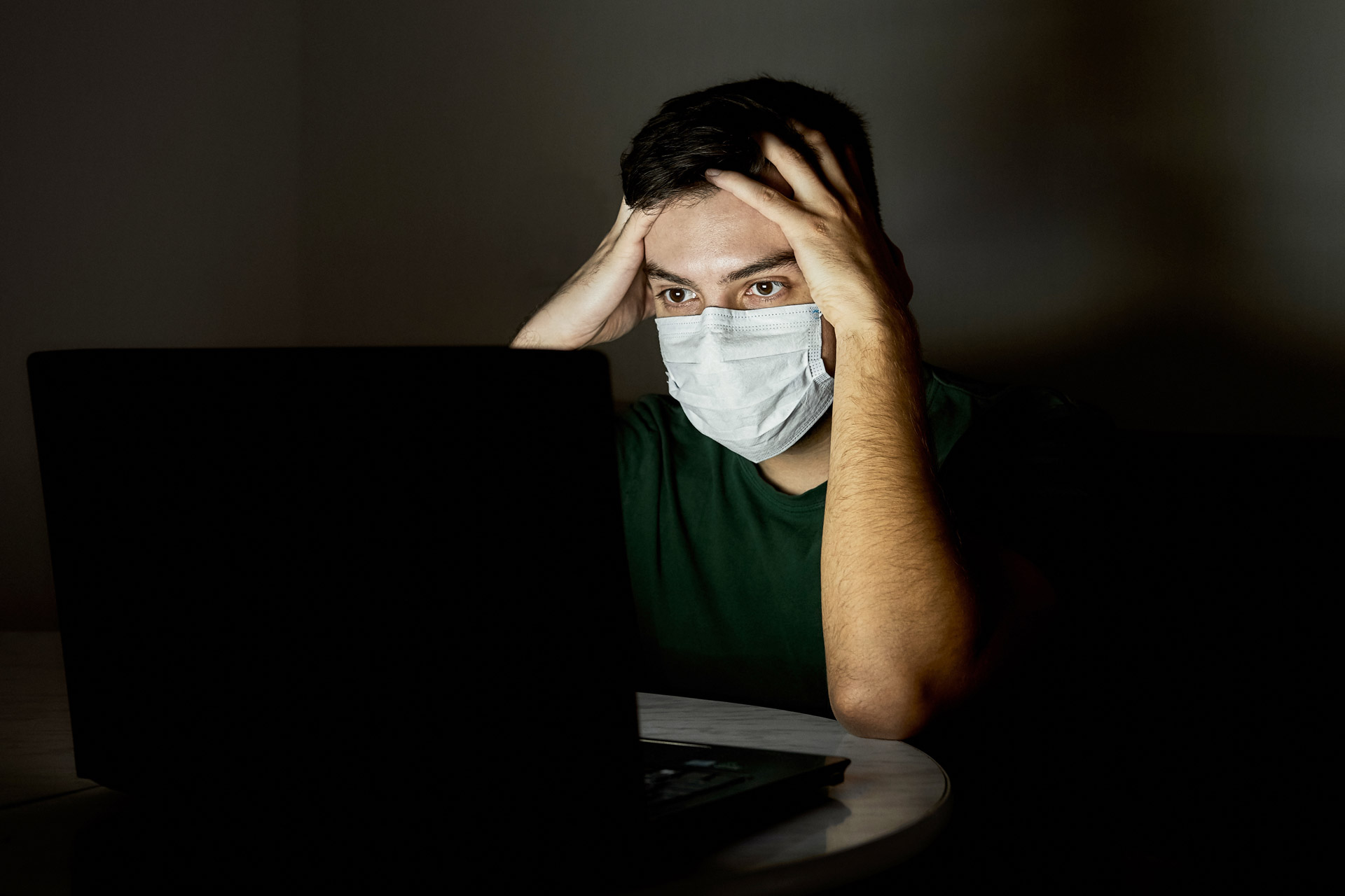 Tips mencegah psychological distress selama pandemi covid-19